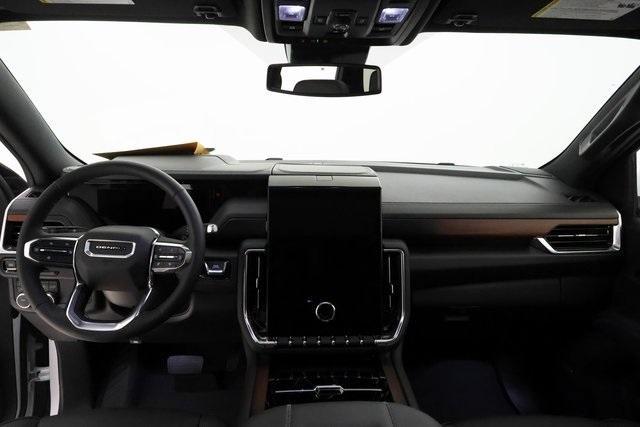 used 2025 GMC Yukon car, priced at $86,465