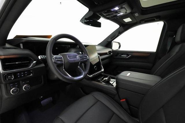 used 2025 GMC Yukon car, priced at $86,465