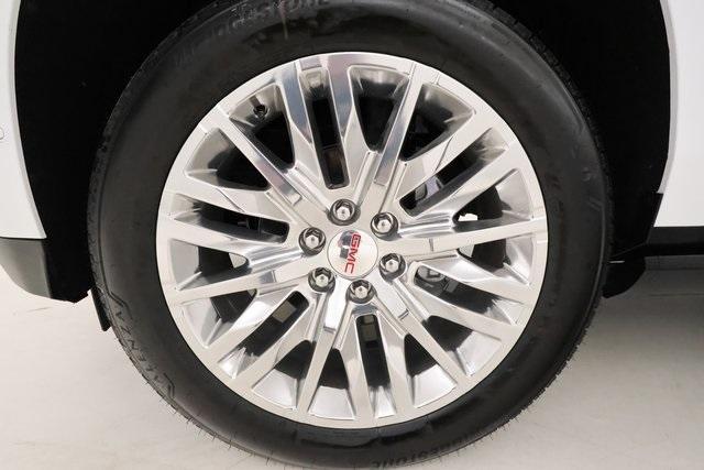 used 2025 GMC Yukon car, priced at $86,465