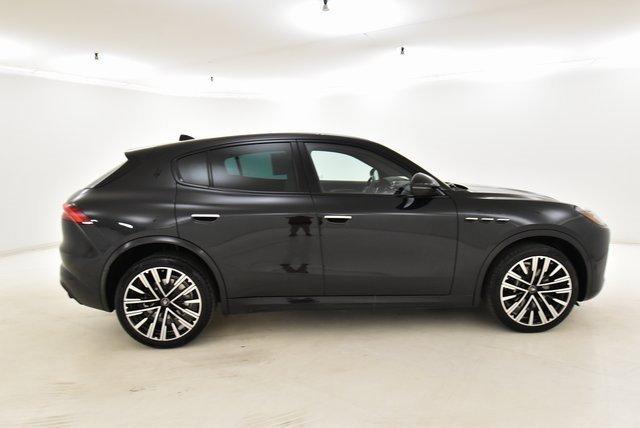 used 2023 Maserati Grecale car, priced at $50,995