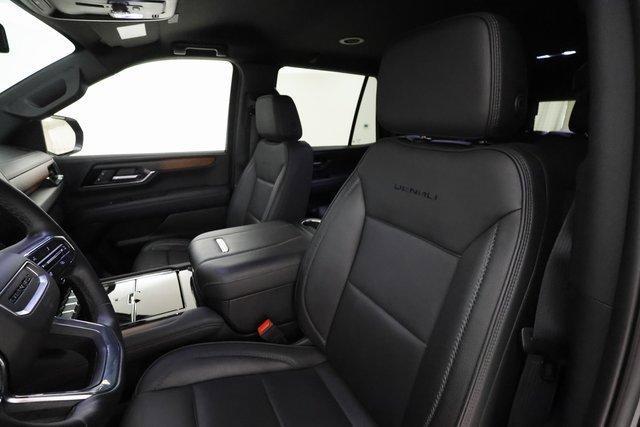 used 2025 GMC Yukon car, priced at $76,795