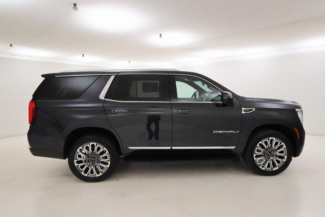 used 2025 GMC Yukon car, priced at $76,795