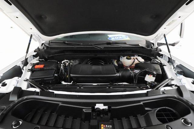 used 2025 GMC Yukon car, priced at $75,795