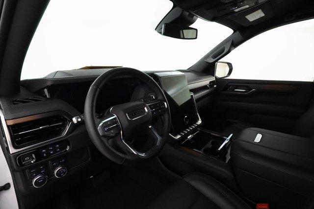 used 2025 GMC Yukon car, priced at $75,795