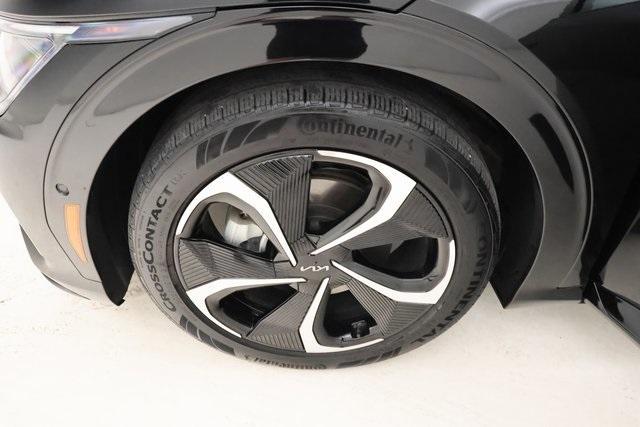 used 2022 Kia EV6 car, priced at $26,883