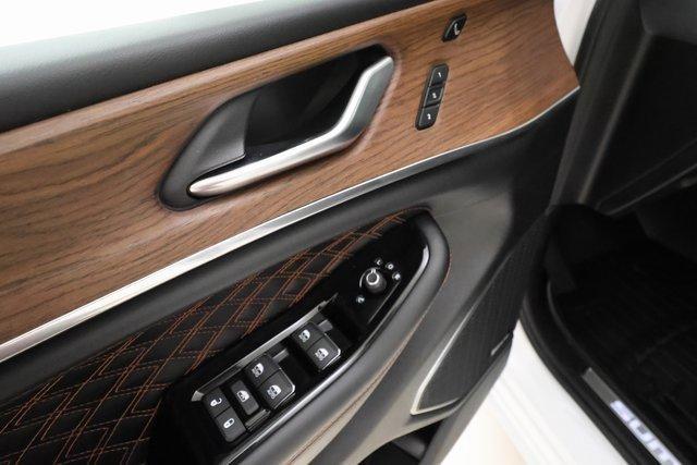 used 2022 Jeep Grand Cherokee car, priced at $39,959