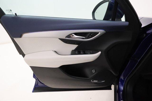 used 2025 Buick Envision car, priced at $39,895