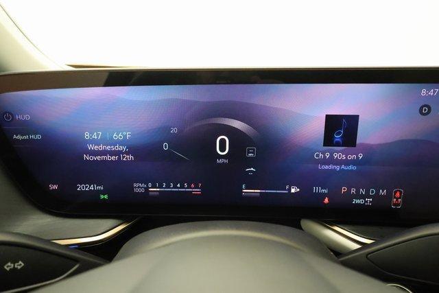 used 2025 Buick Envision car, priced at $39,895