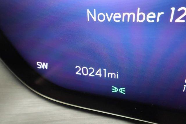 used 2025 Buick Envision car, priced at $39,895