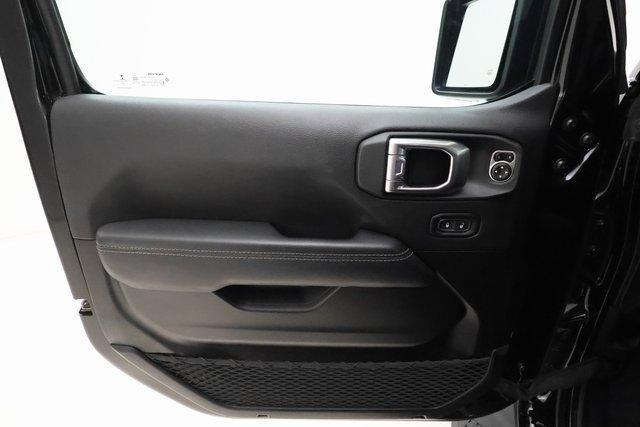 used 2021 Jeep Gladiator car, priced at $31,595