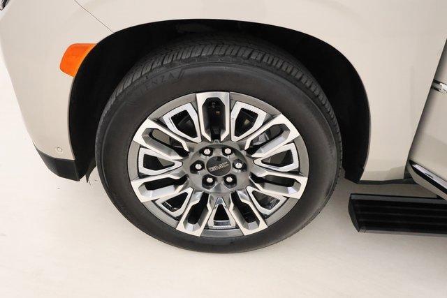 used 2024 GMC Yukon XL car, priced at $79,995