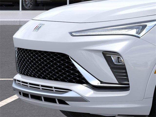 new 2025 Buick Envista car, priced at $32,335