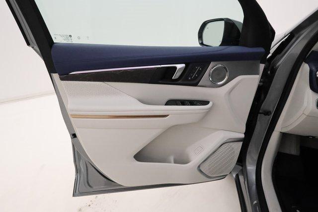 used 2025 Buick Enclave car, priced at $58,649
