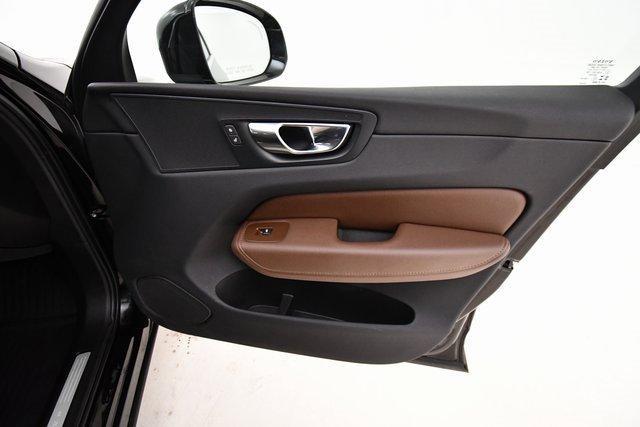 used 2022 Volvo XC60 car, priced at $24,495