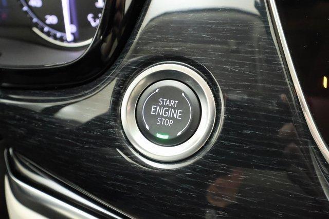 used 2025 Cadillac XT6 car, priced at $44,395