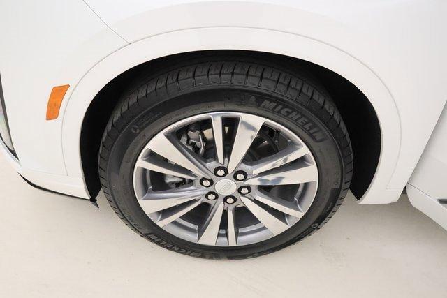 used 2025 Cadillac XT6 car, priced at $44,395