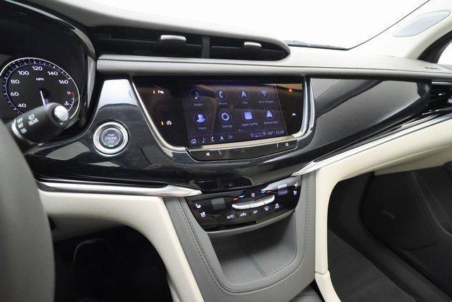 used 2025 Cadillac XT6 car, priced at $44,395