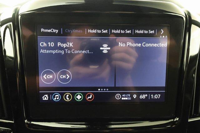used 2023 Chevrolet Traverse car, priced at $33,995