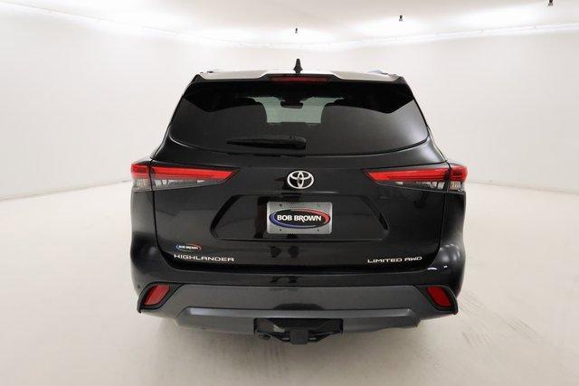 used 2022 Toyota Highlander car, priced at $42,495