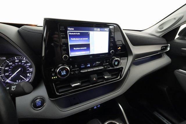 used 2022 Toyota Highlander car, priced at $42,495