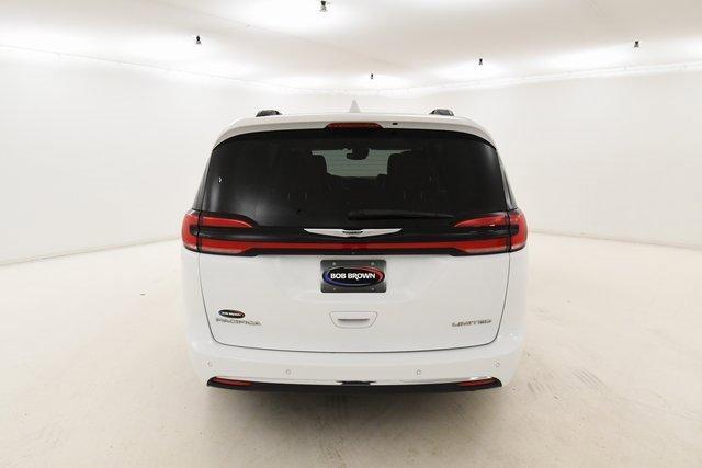 used 2022 Chrysler Pacifica car, priced at $30,265