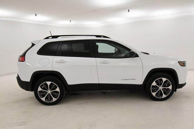 used 2022 Jeep Cherokee car, priced at $23,475