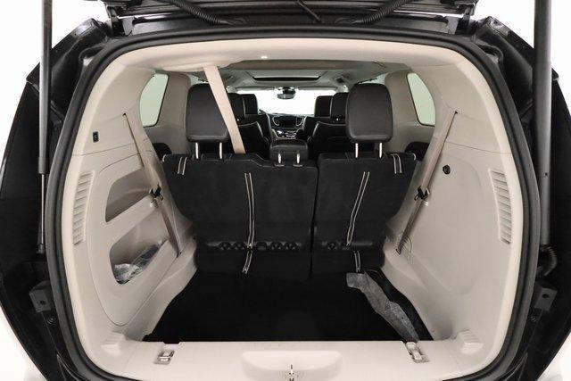 used 2023 Chrysler Pacifica car, priced at $29,450