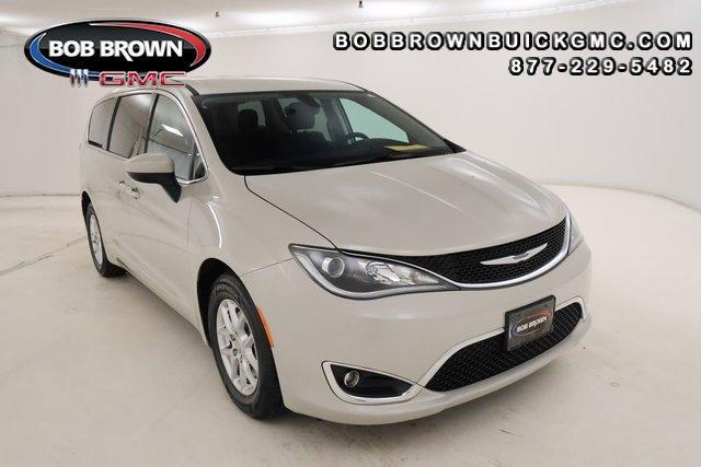 used 2017 Chrysler Pacifica car, priced at $15,959