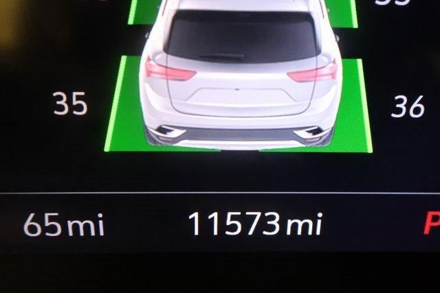 used 2023 Buick Envision car, priced at $30,495