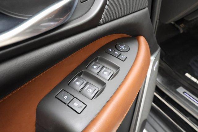 used 2020 Cadillac Escalade ESV car, priced at $37,386