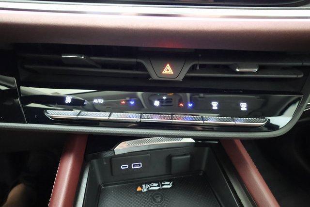 used 2025 Buick Envision car, priced at $33,959