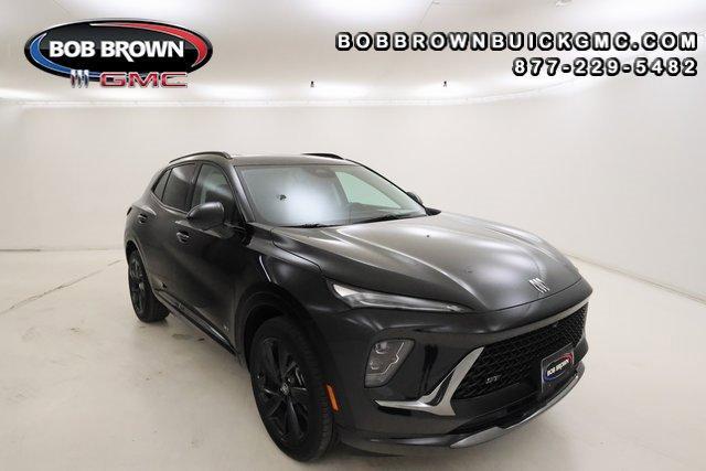 used 2025 Buick Envision car, priced at $33,959