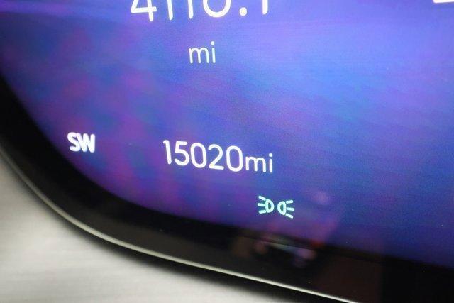 used 2025 Buick Envision car, priced at $30,931