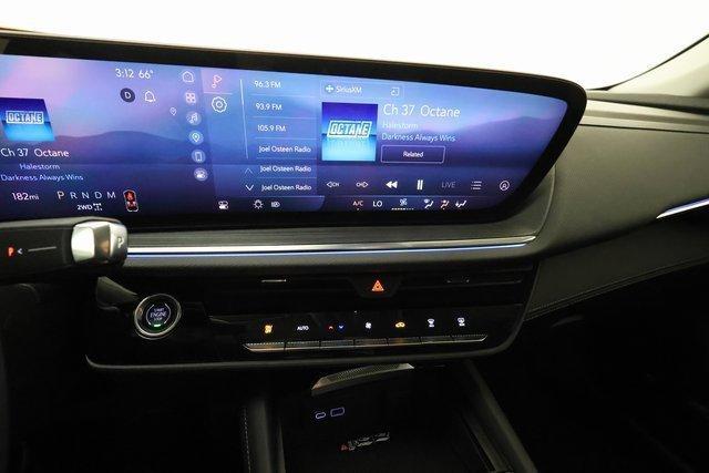 used 2025 Buick Envision car, priced at $30,931