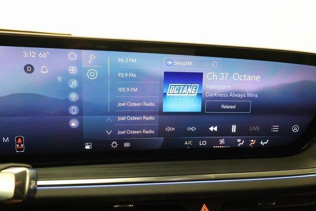 used 2025 Buick Envision car, priced at $30,931