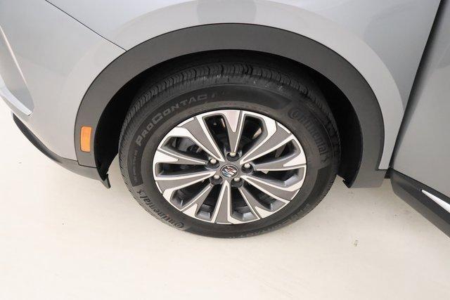 used 2025 Buick Envision car, priced at $30,931