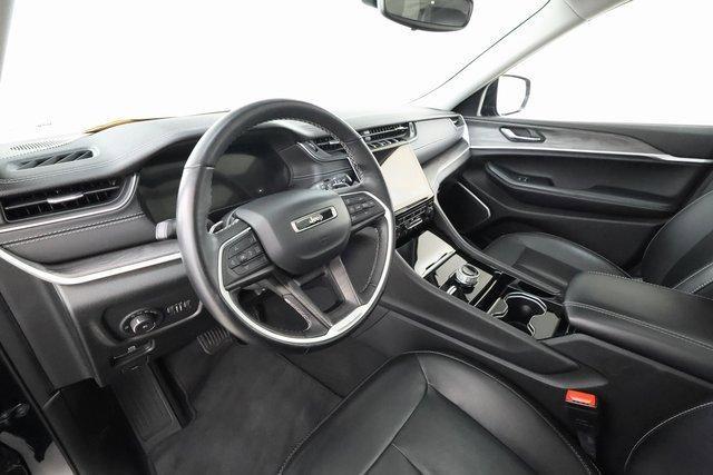 used 2022 Jeep Grand Cherokee car, priced at $28,659