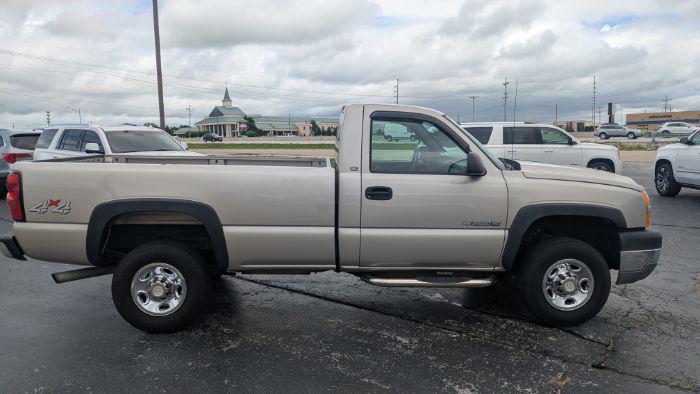 used 2005 Chevrolet Silverado 2500 car, priced at $13,980