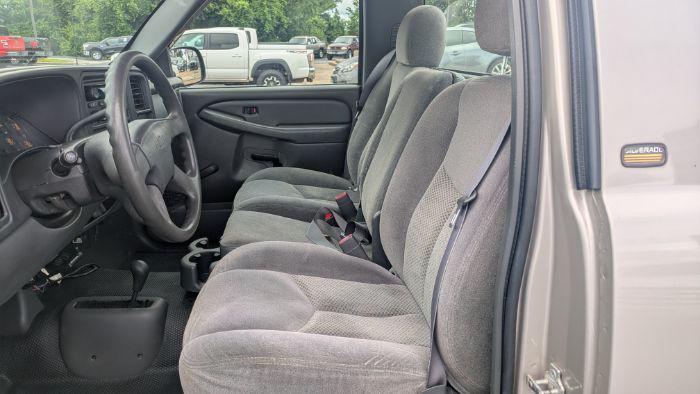 used 2005 Chevrolet Silverado 2500 car, priced at $13,980