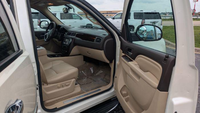 used 2012 GMC Yukon XL car, priced at $12,980