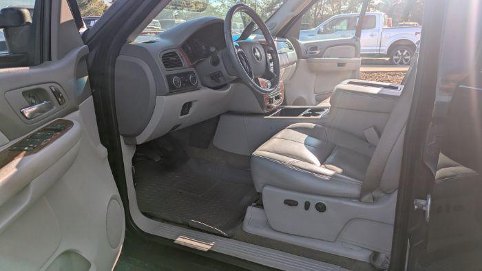 used 2008 Chevrolet Silverado 3500 car, priced at $19,980