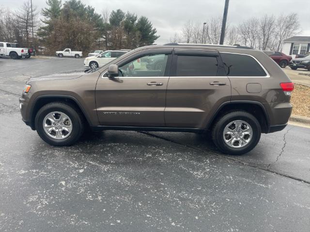 used 2017 Jeep Grand Cherokee car, priced at $11,980