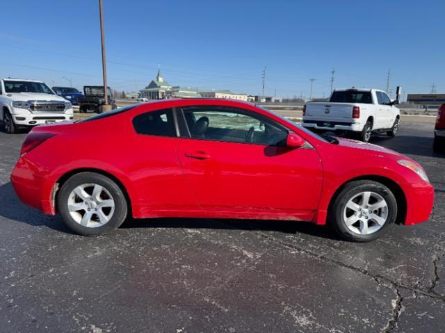 used 2009 Nissan Altima car, priced at $5,980