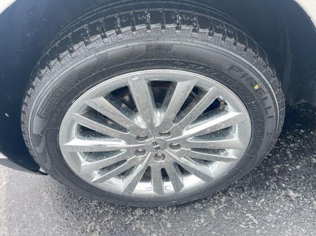used 2013 Lincoln MKX car, priced at $10,980