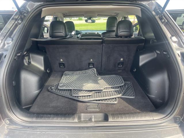 used 2019 Jeep Cherokee car, priced at $16,480