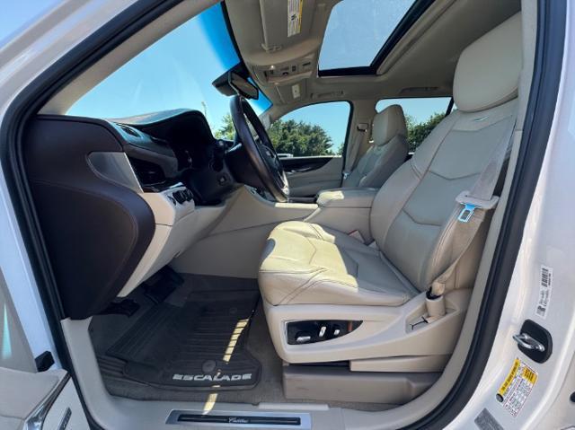 used 2016 Cadillac Escalade car, priced at $24,980