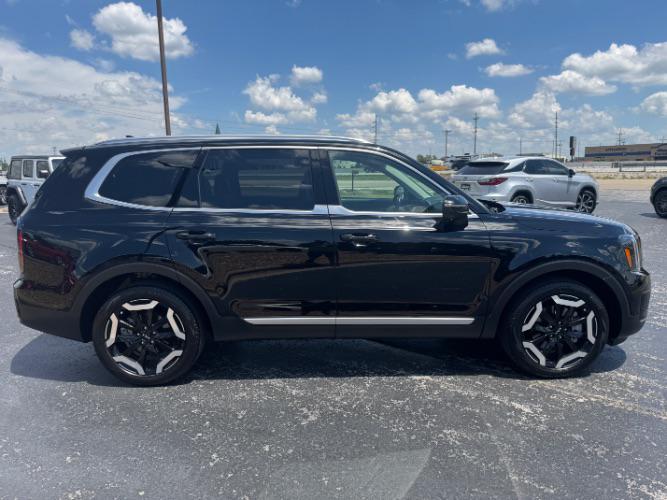 used 2024 Kia Telluride car, priced at $38,480