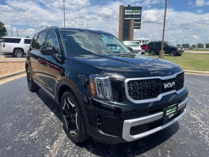 used 2024 Kia Telluride car, priced at $38,480