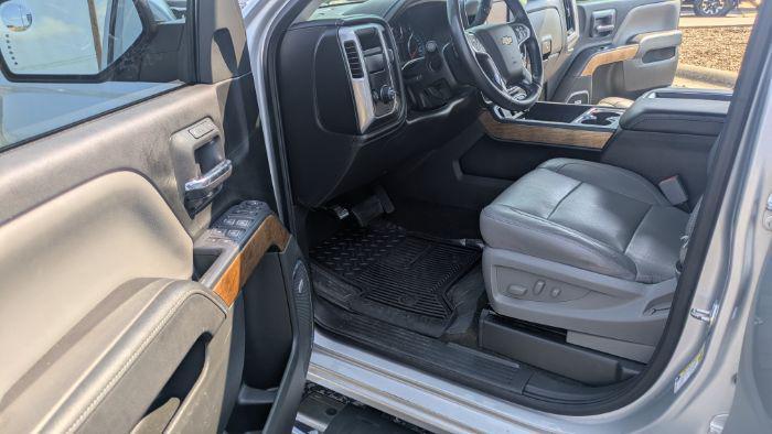 used 2015 Chevrolet Silverado 1500 car, priced at $21,980