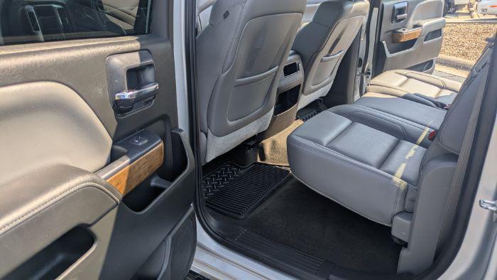 used 2015 Chevrolet Silverado 1500 car, priced at $21,980